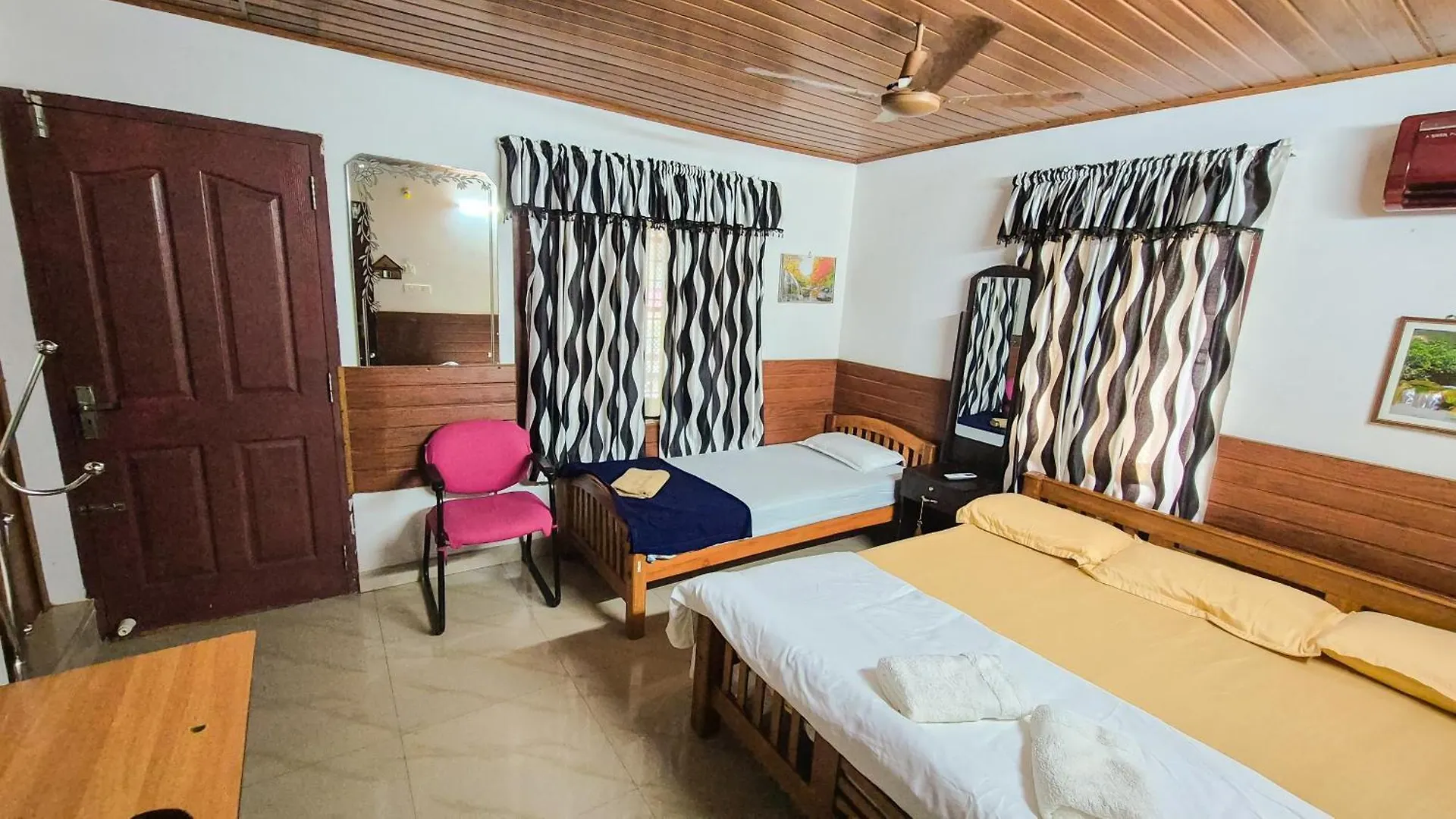Honolulu Home Kochi Quarto em Acomodações Particulares