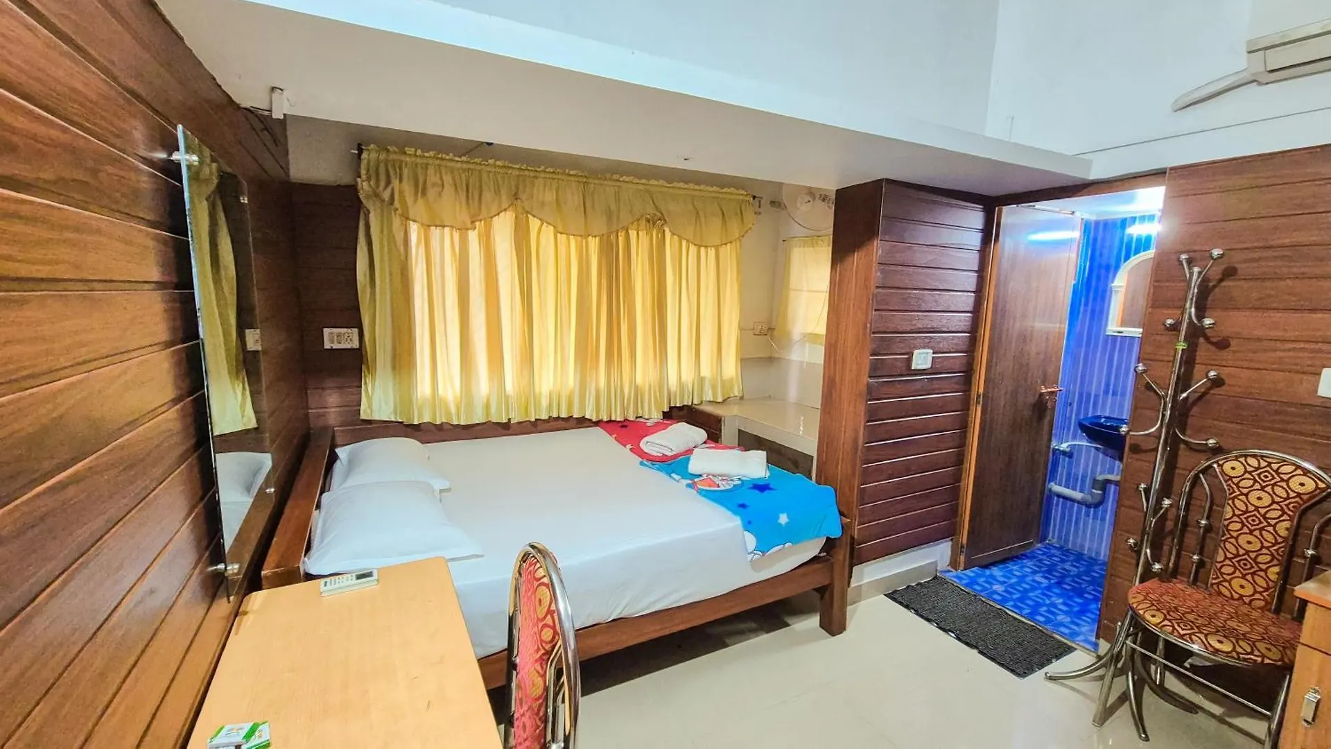 Honolulu Home Kochi Quarto em Acomodações Particulares