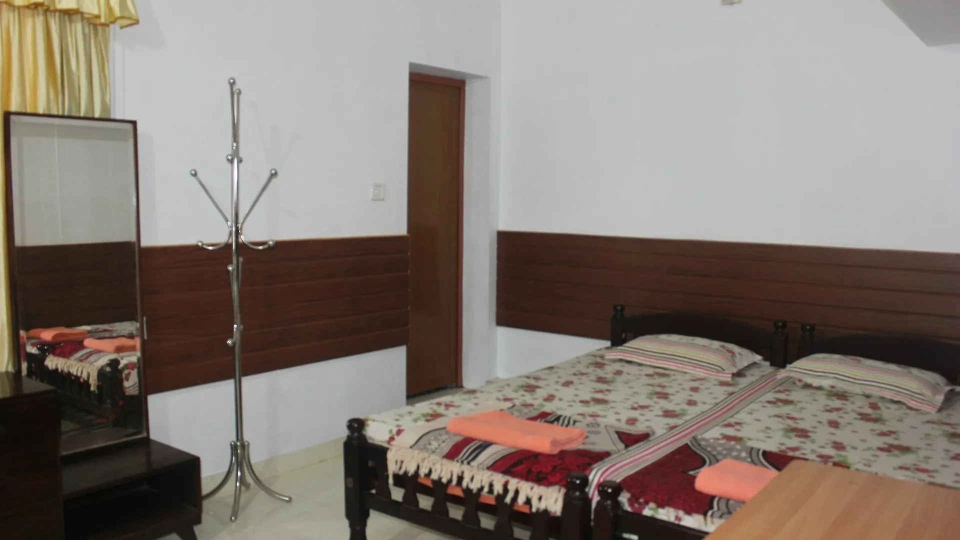 Honolulu Home Kochi Quarto em Acomodações Particulares