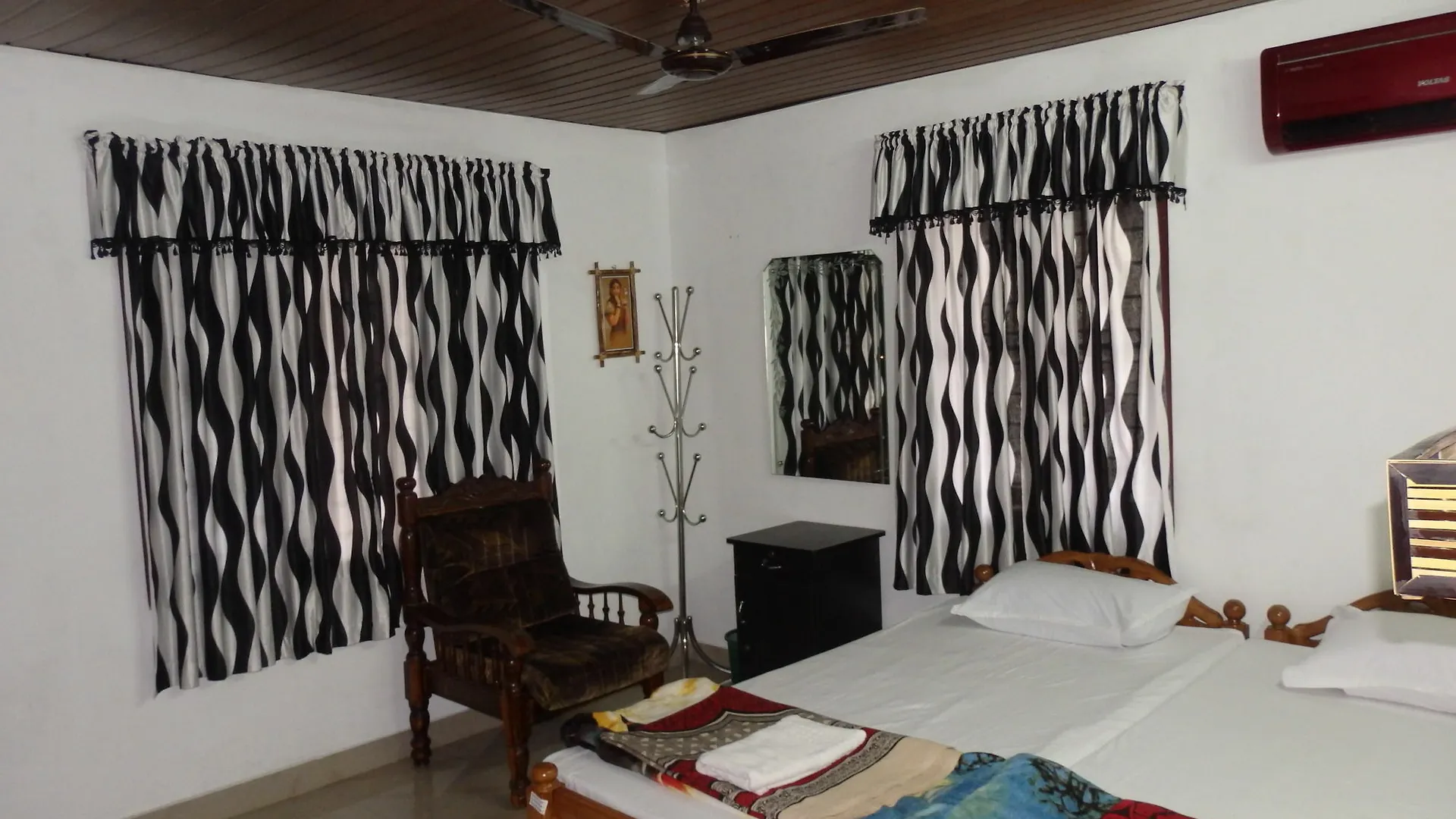 Honolulu Home Kochi 0*,  Índia